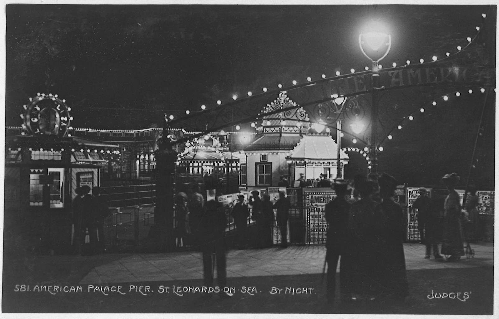 Palace_pier_night_trigger